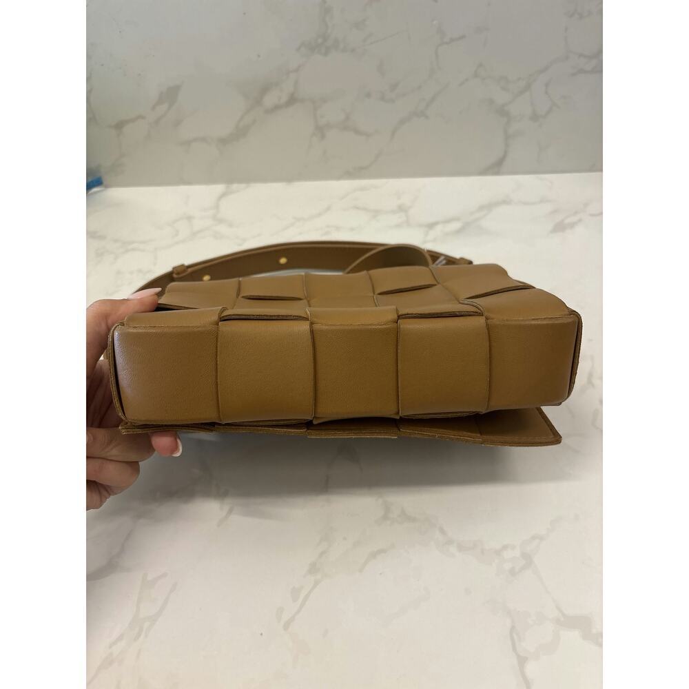 Bottega Veneta Padded Cassette Bag - Picture 5 of 8